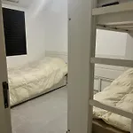 Apartamento Condominio Wembley Tenis De Frente A Praia